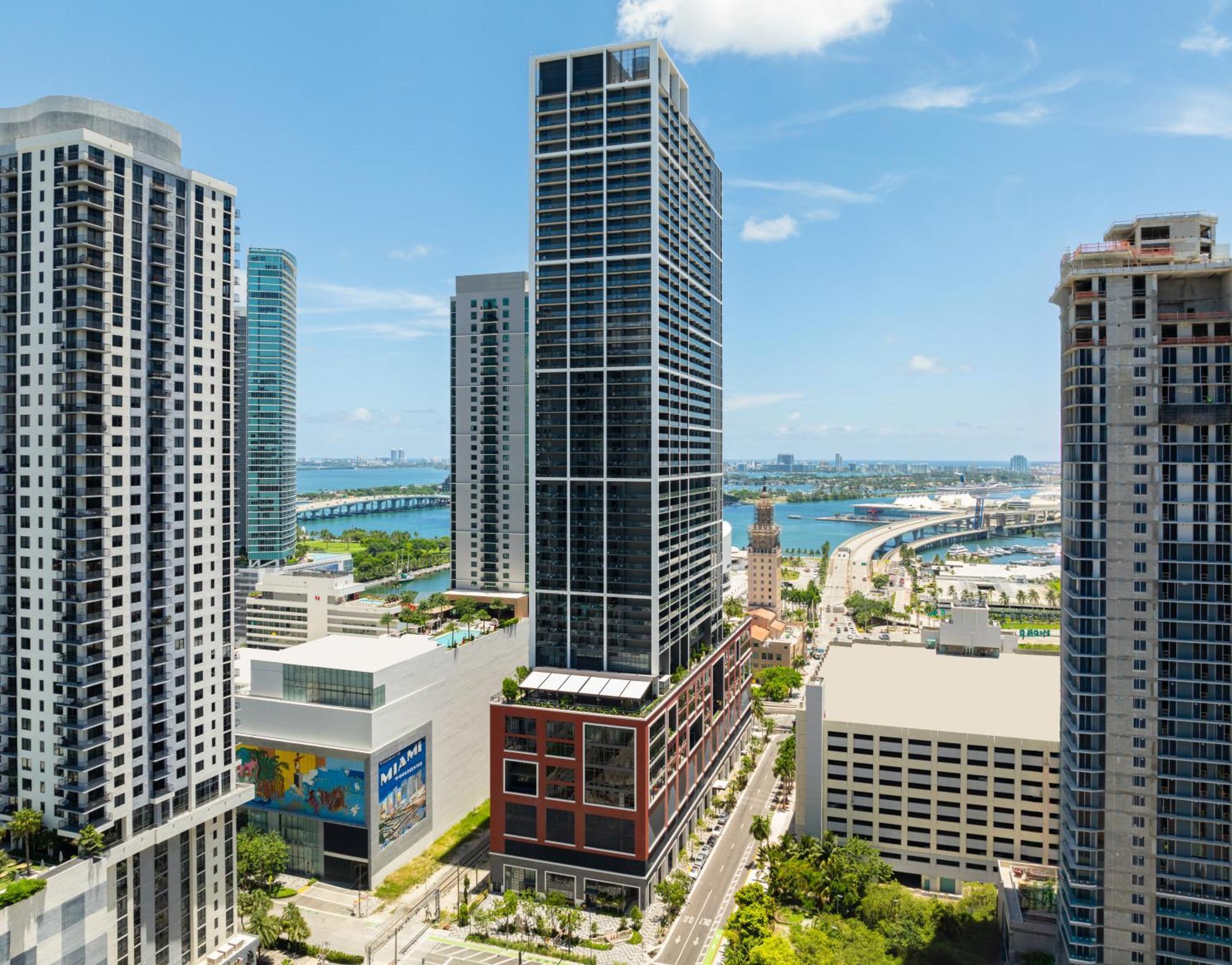 Gale Miami Hotel & Residences Екстериор снимка
