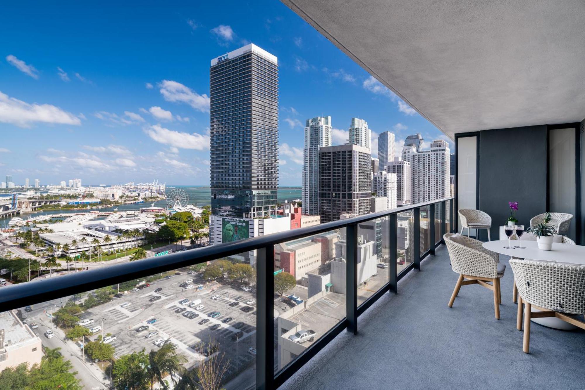 Gale Miami Hotel & Residences Екстериор снимка